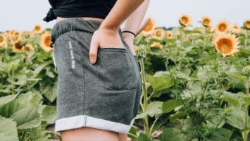 Why do you have an Itchy Butt? Viral Load Signal!